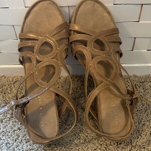 Kelly & Katie Brown Strappy Sandals